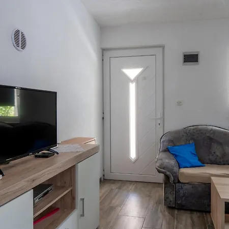Apartment Tusla Vir
