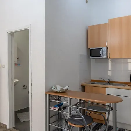 Apartment Tusla Vir