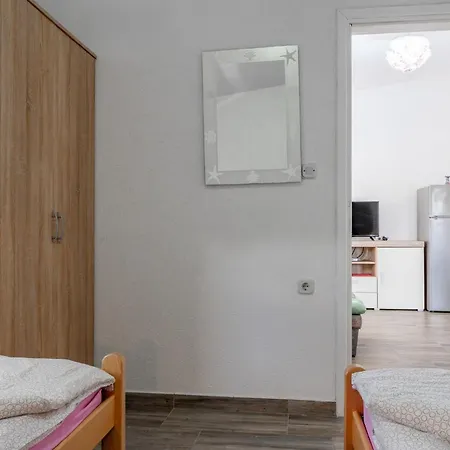 Tusla Апартаменты Zarici